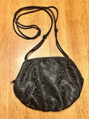 Vintage Black Lace Crossbody Bag - Stylish Women's Evening Bag